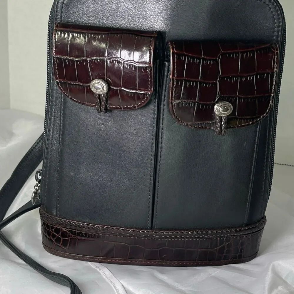 Brighton One World leather 20” strap zip around bag